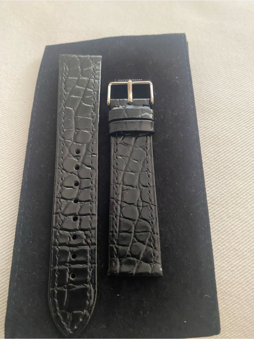 Black Croc-Embossed Leather Watch Strap Gerald Genta Anti-Allergic 20mm Vintage